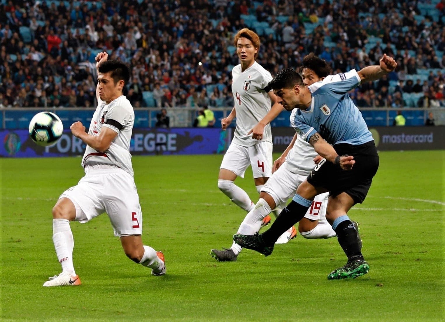 Uruguay y Japón empataron en un vibrante partido por Copa América IMPULSO